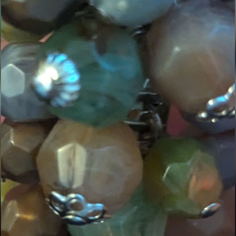 Multicolor Beaded Bracelet - Picture 4 of 4
